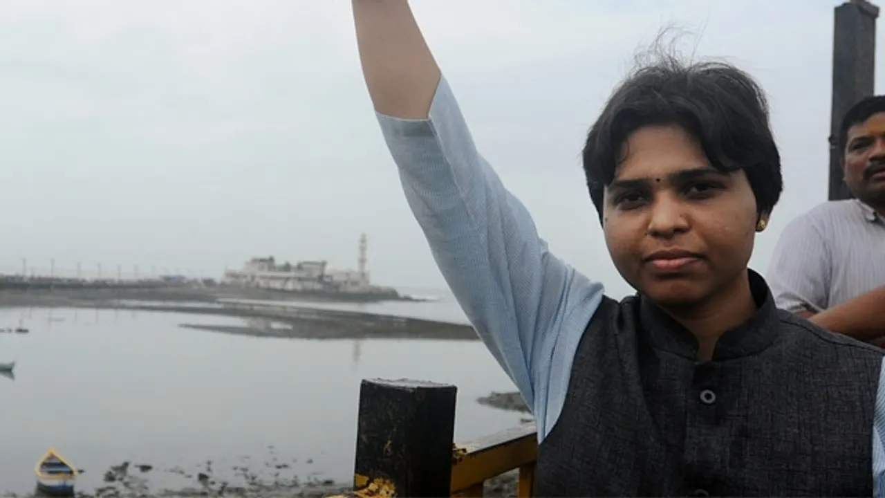 Robbery, Caste Atrocity Complaint Against Activist Trupti Desai