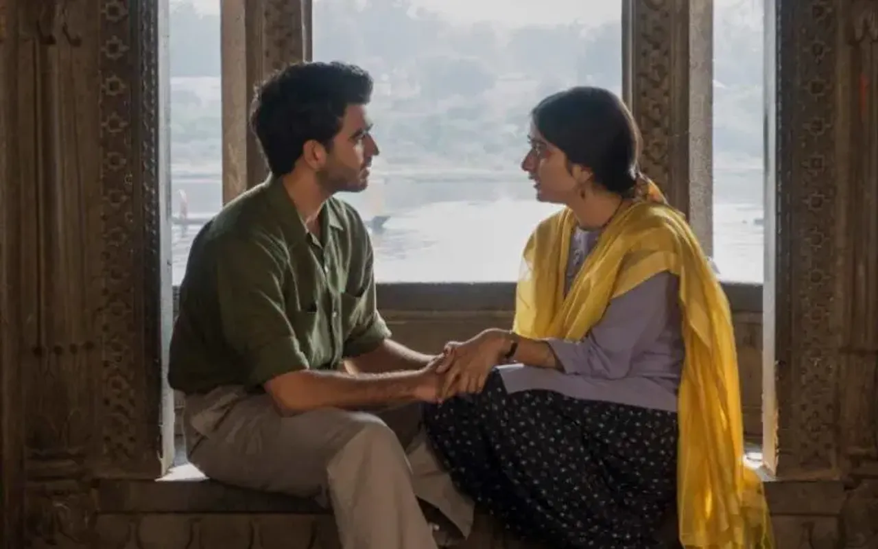 kissing scenes, netflix a suitable boy