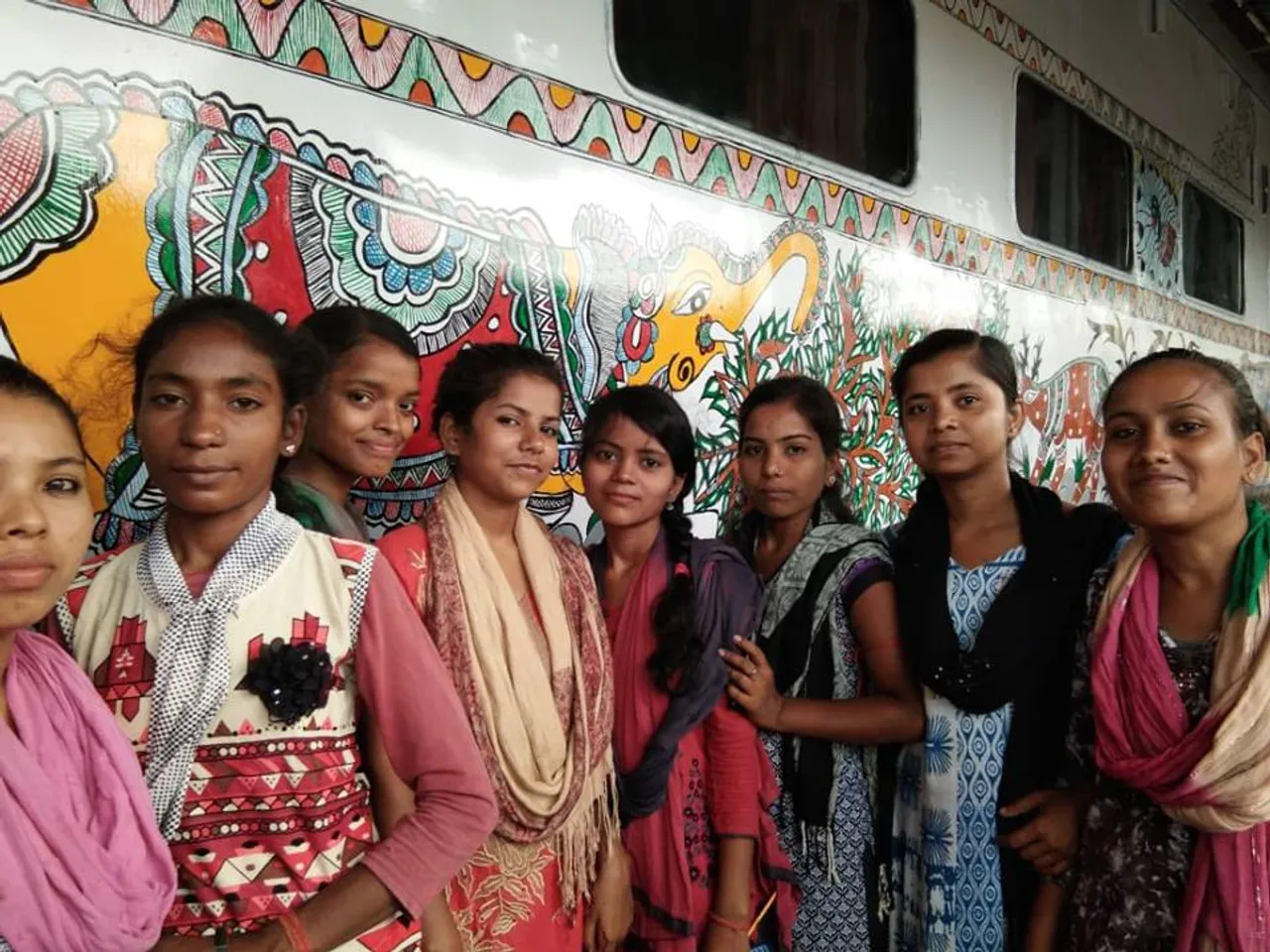 30 women artists Madhubani