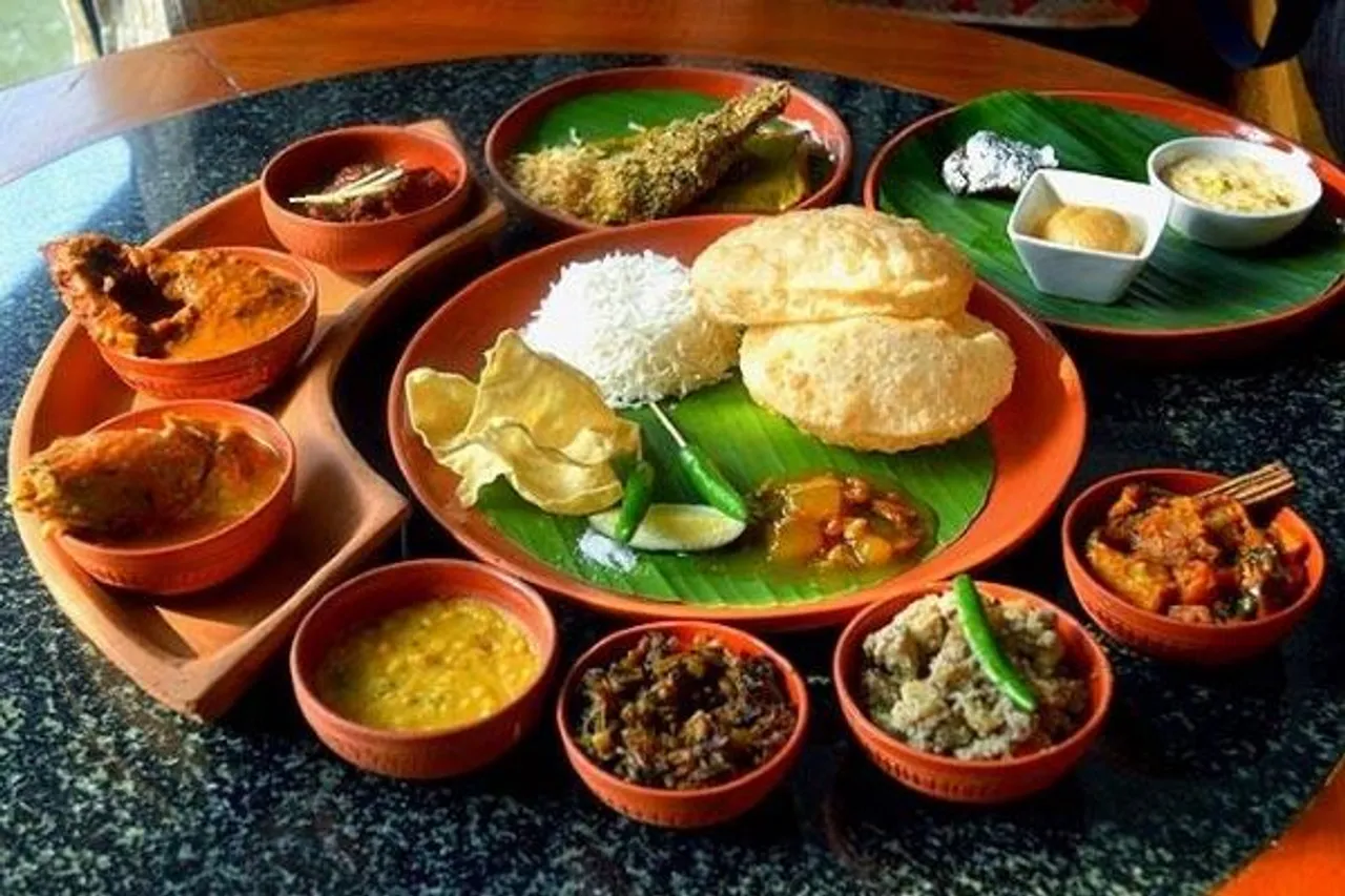 Here Are Five Delicacies At Bengali Weddings You Need To Pile On Your Plate