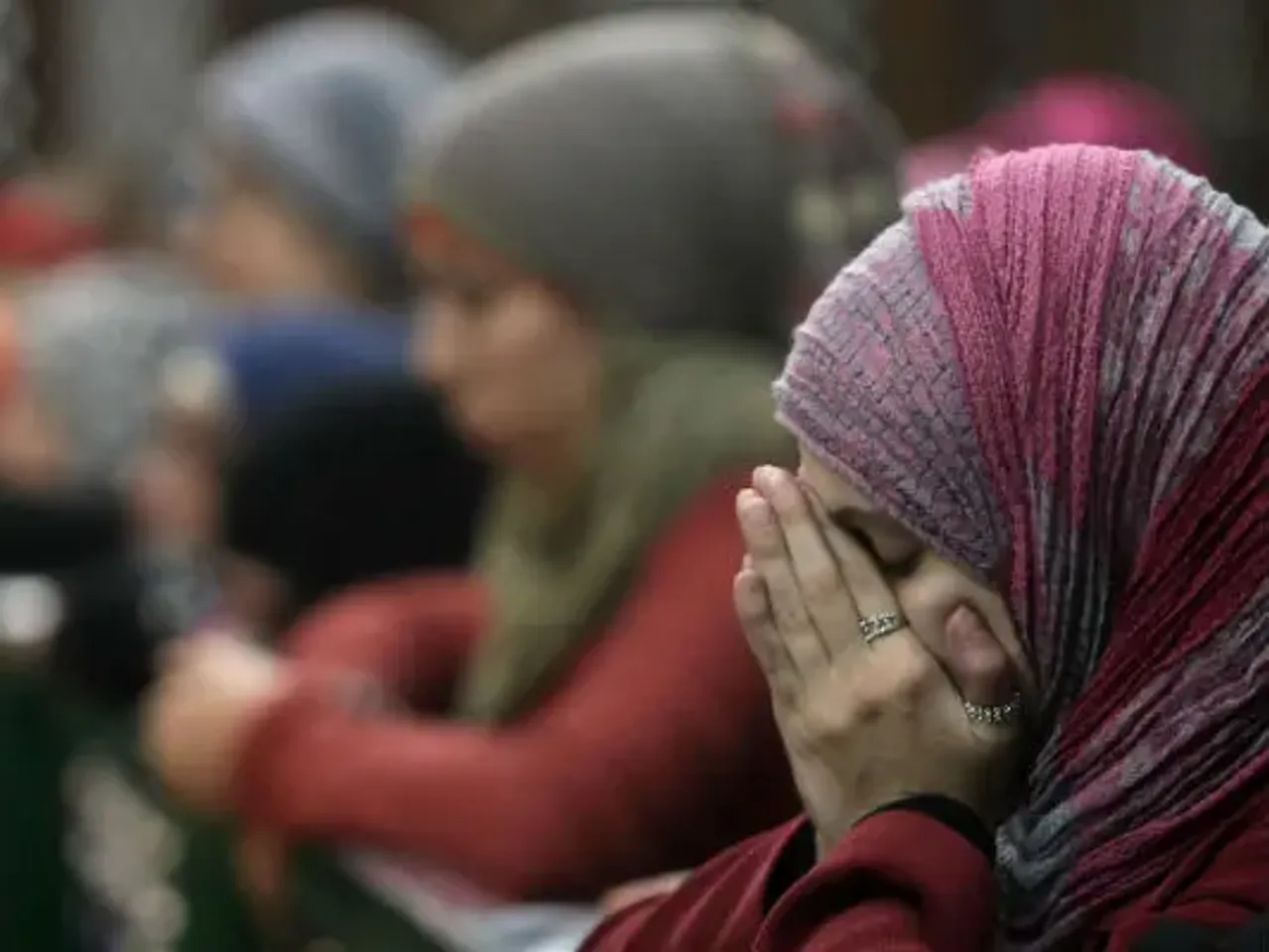 Kolkata mosque entry women