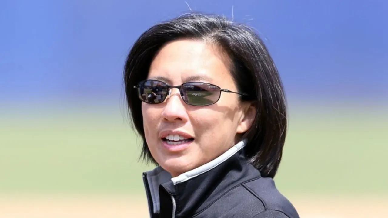 Kim Ng First Woman General Manager