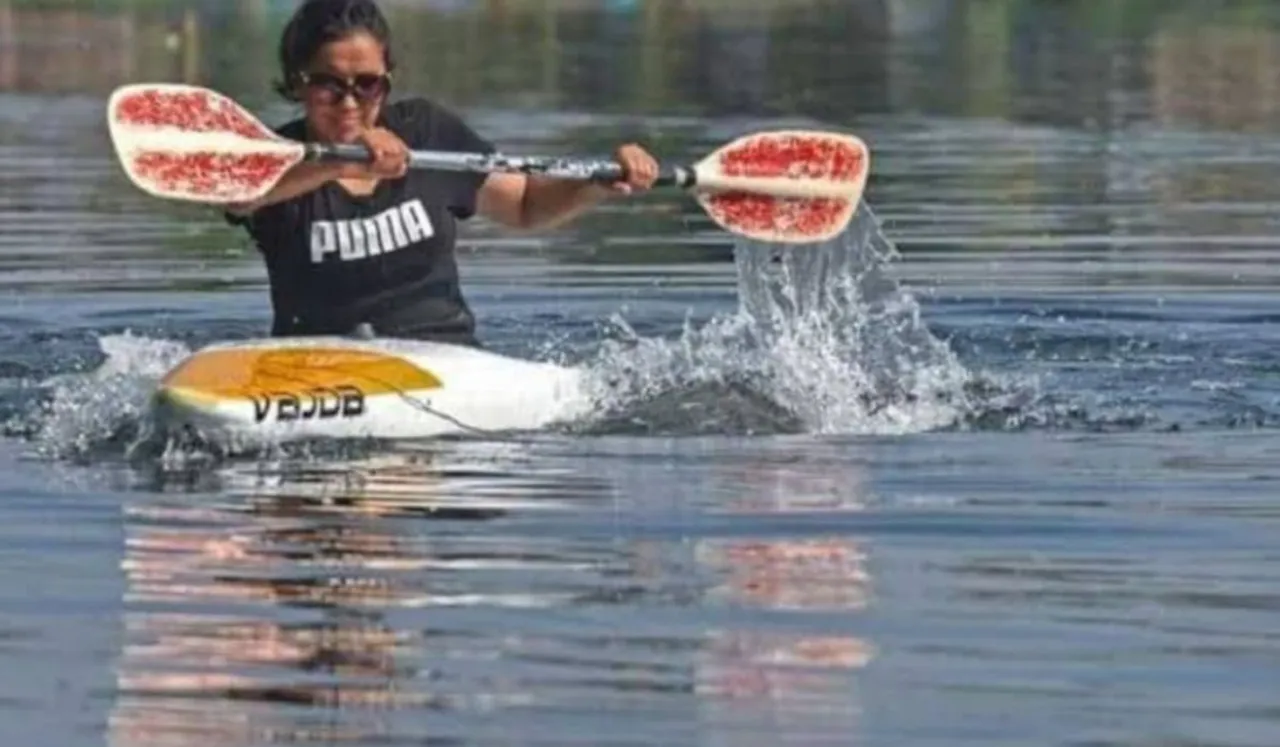 women in water sports