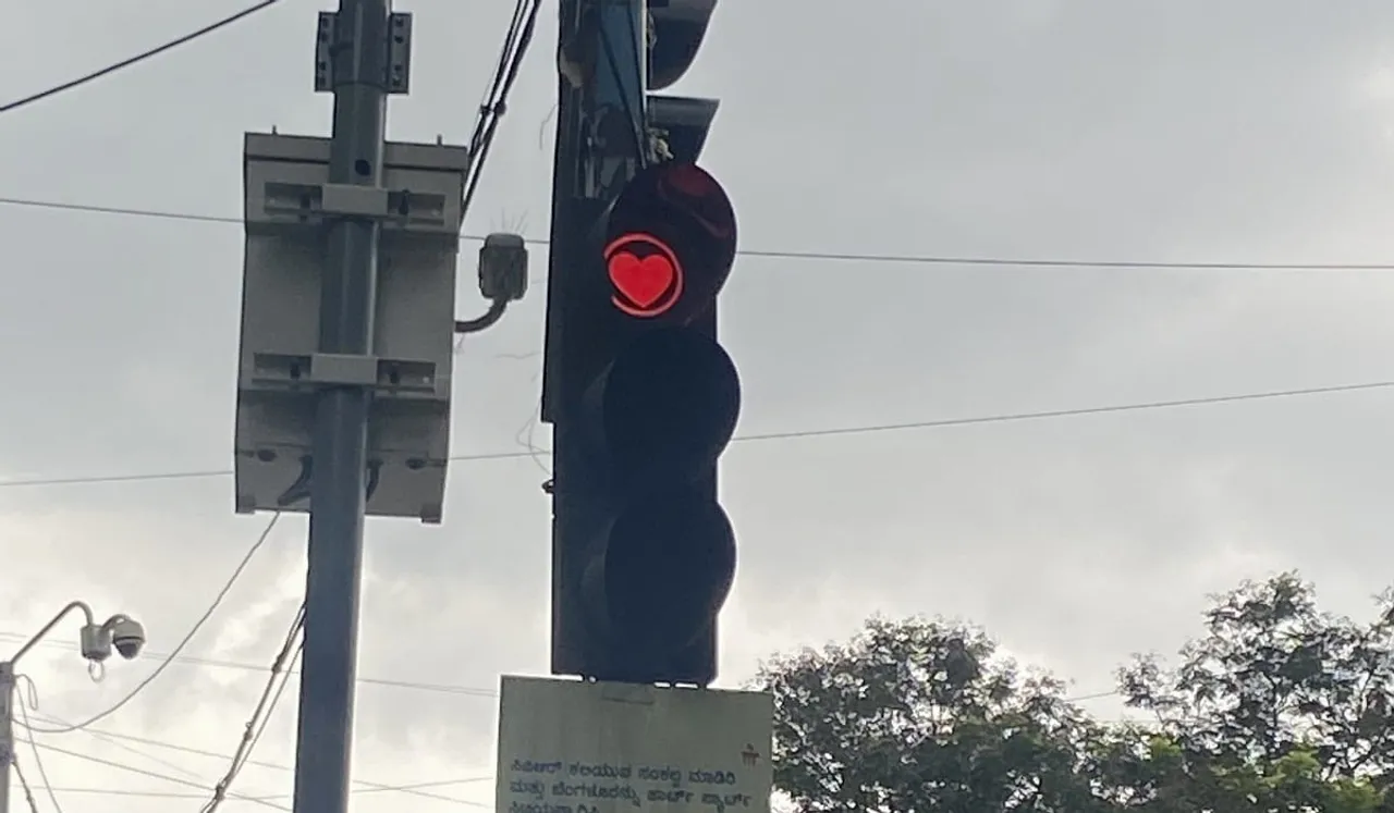Here's Why Heart-Shaped Traffic Lights Were Installed In Bengaluru