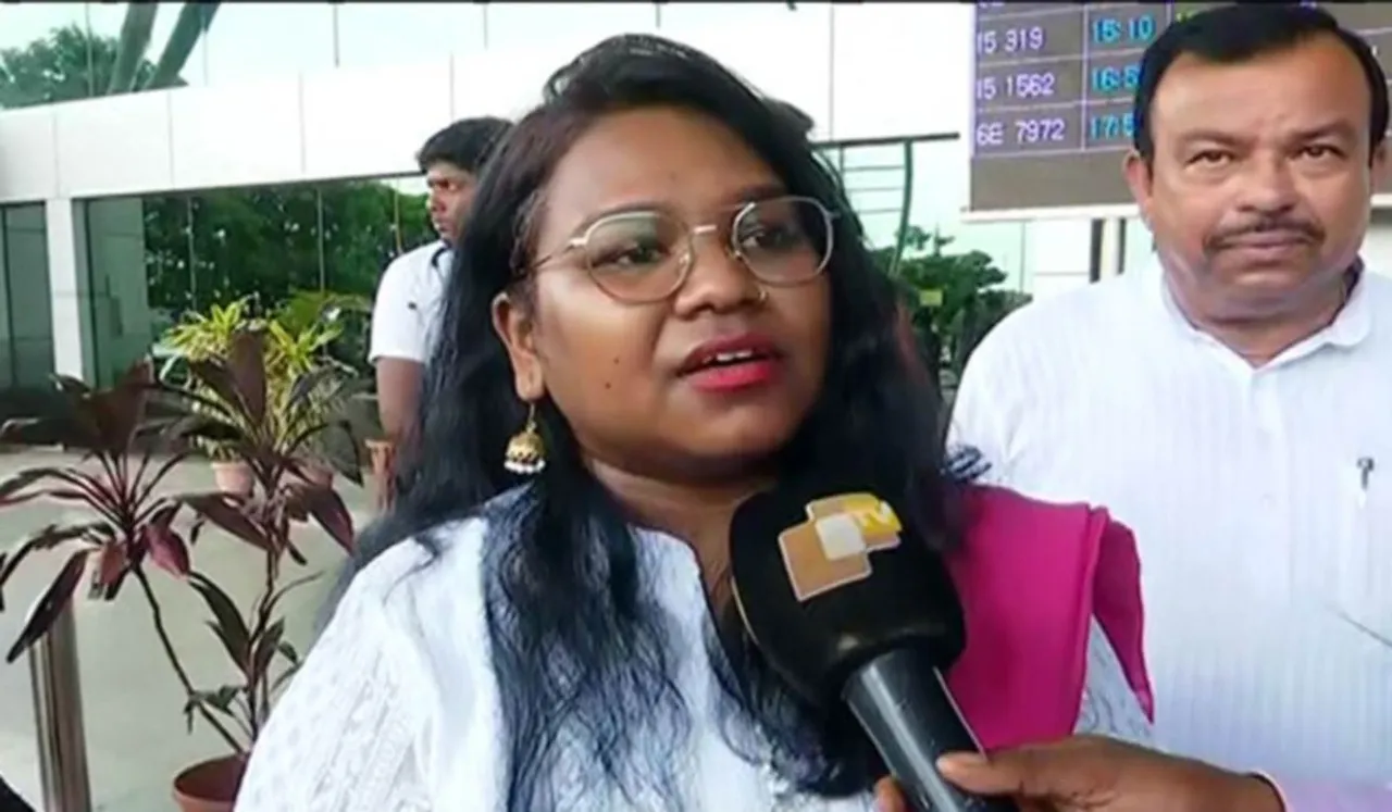 Who is Itishree Murmu? Presidential Candidate Droupadi Murmu's Banker Daughter