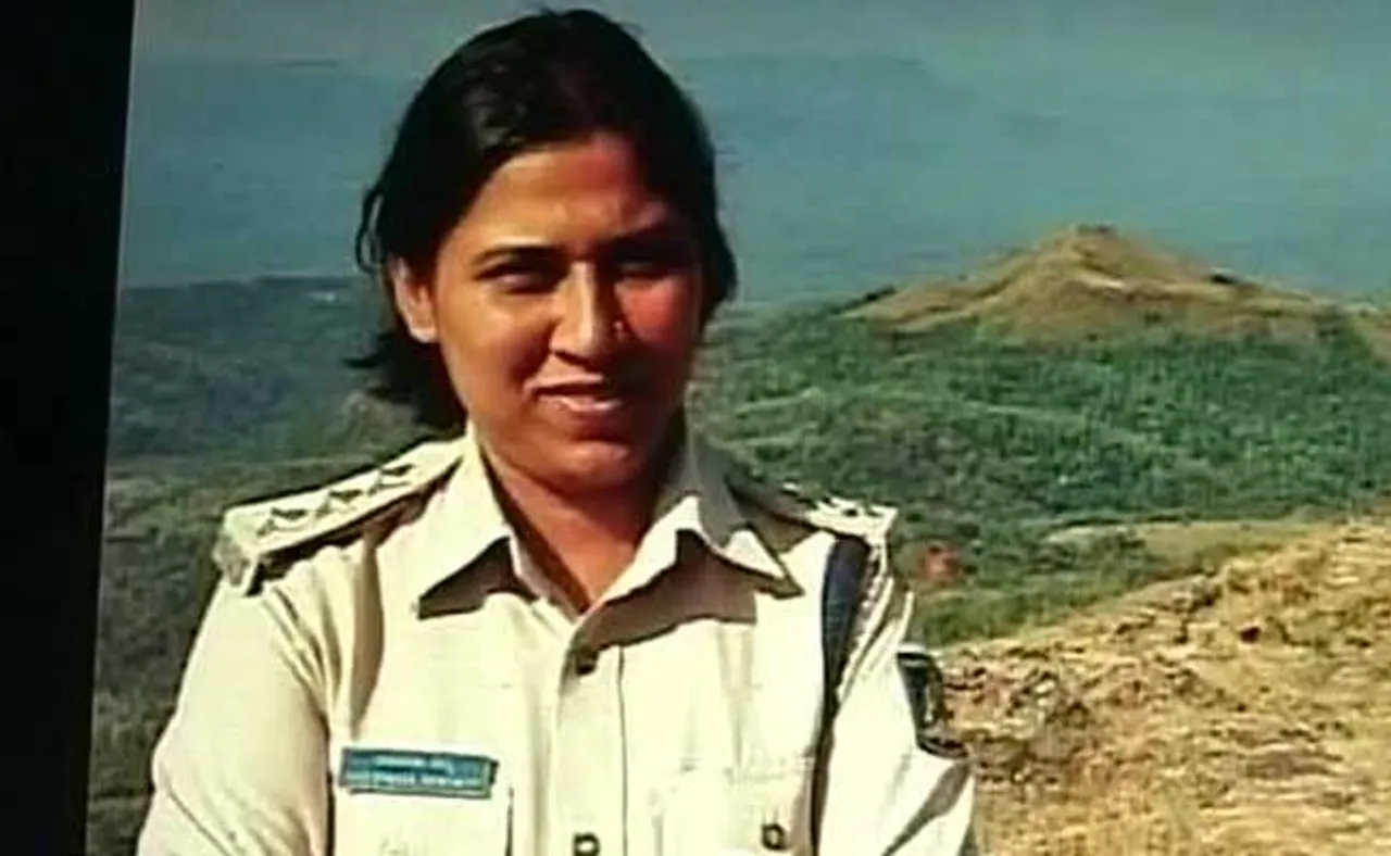 Karnataka: DSP Anupama Shenoy creates online stir, blames Cabinet minister for resignation