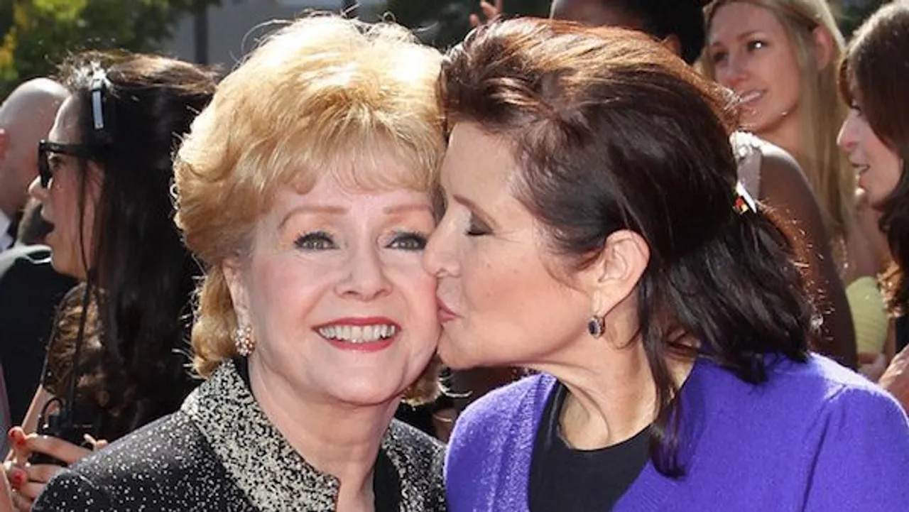 Debbie Reynolds and Carrie Fisher