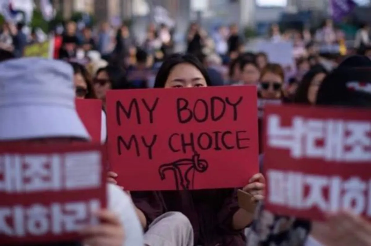 The Fight Has Just Begun: Texas Abortion Law Blocked Temporarily By US Federal Judge