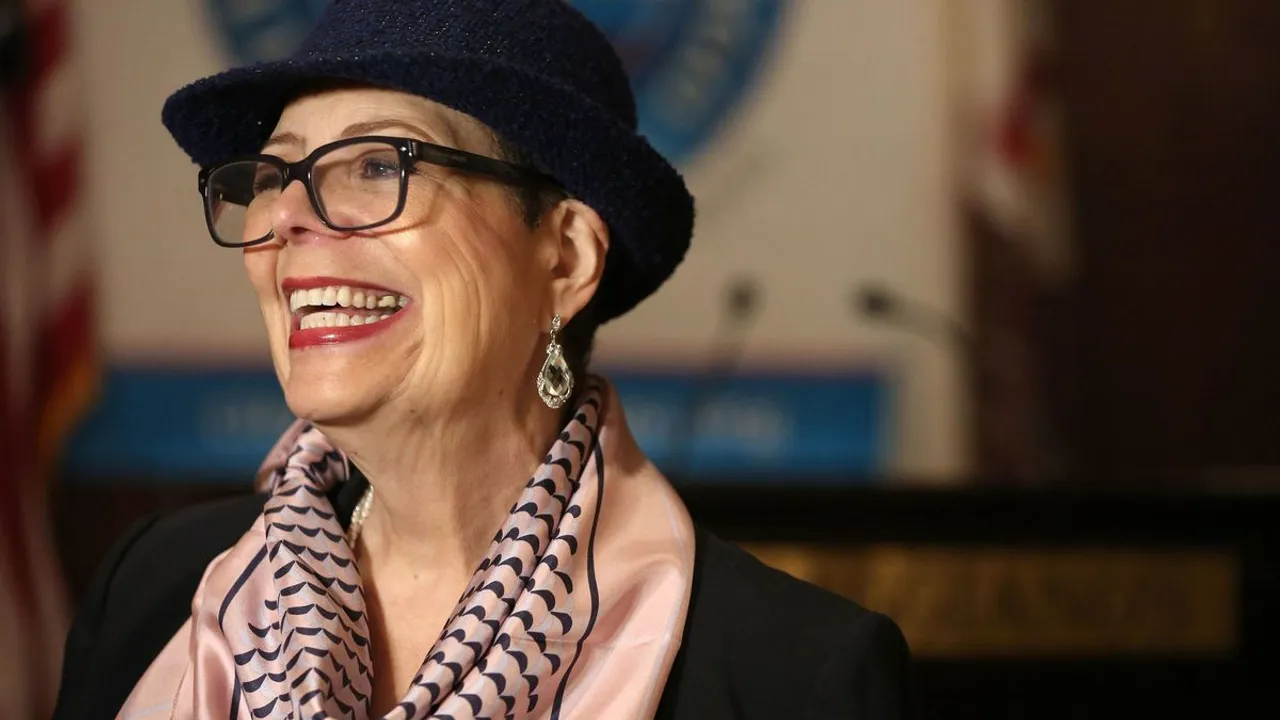 Karen Lewis