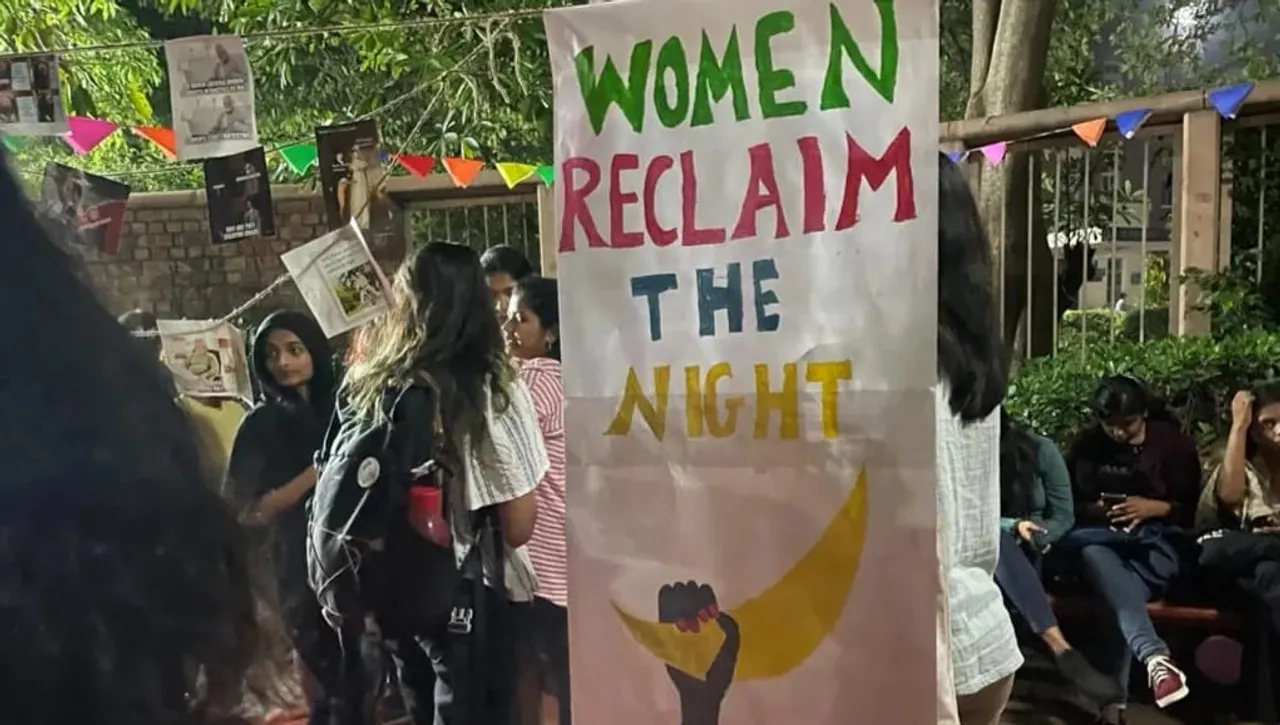 DU Women Night March