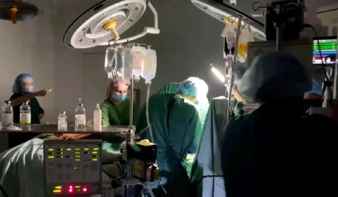 Ukrainian Doctors Perform Child's Heart Surgery in Darkness