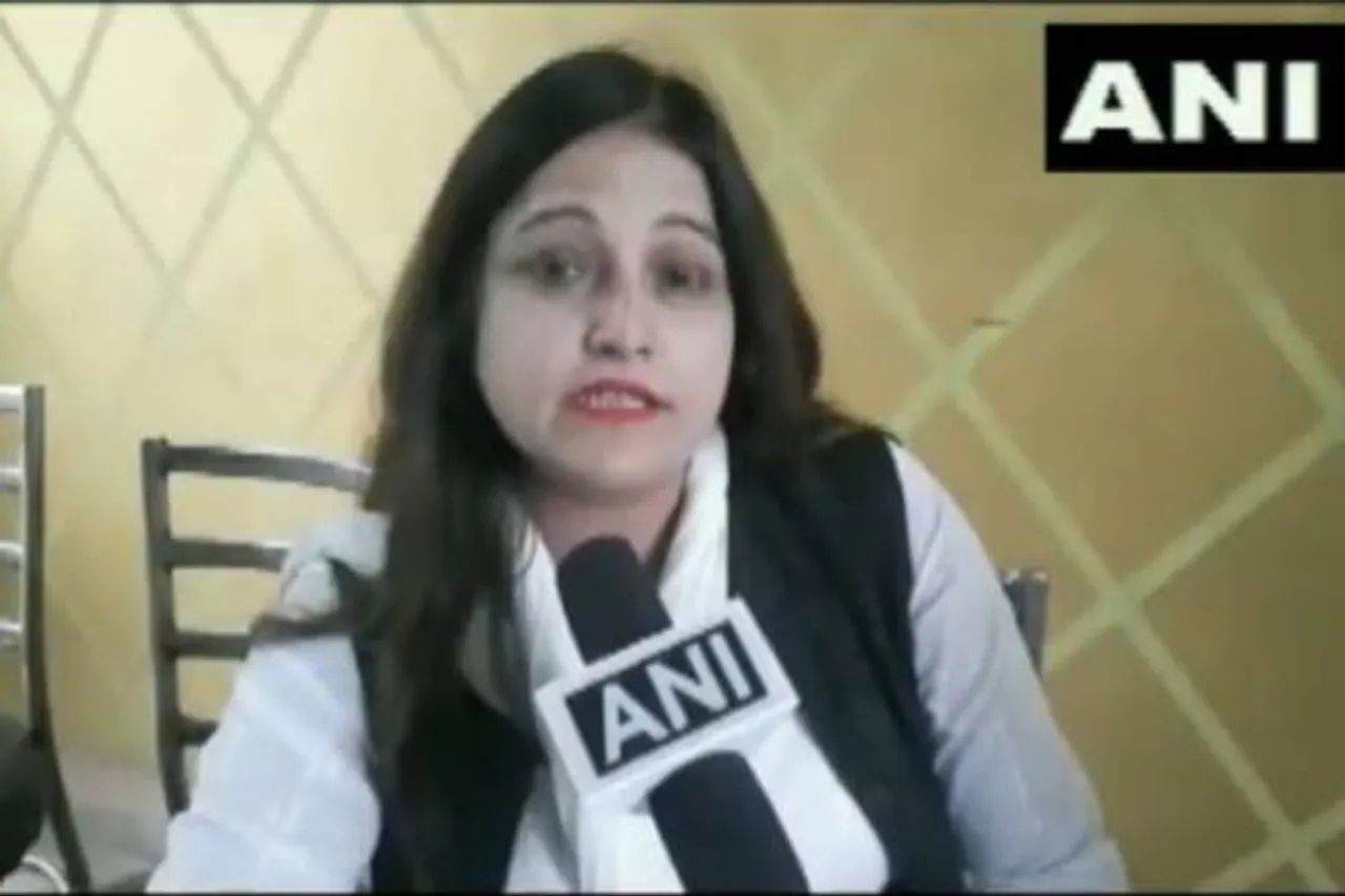 who is farah naeem ,Farah Naeem Resigns, up congress candidate resigns