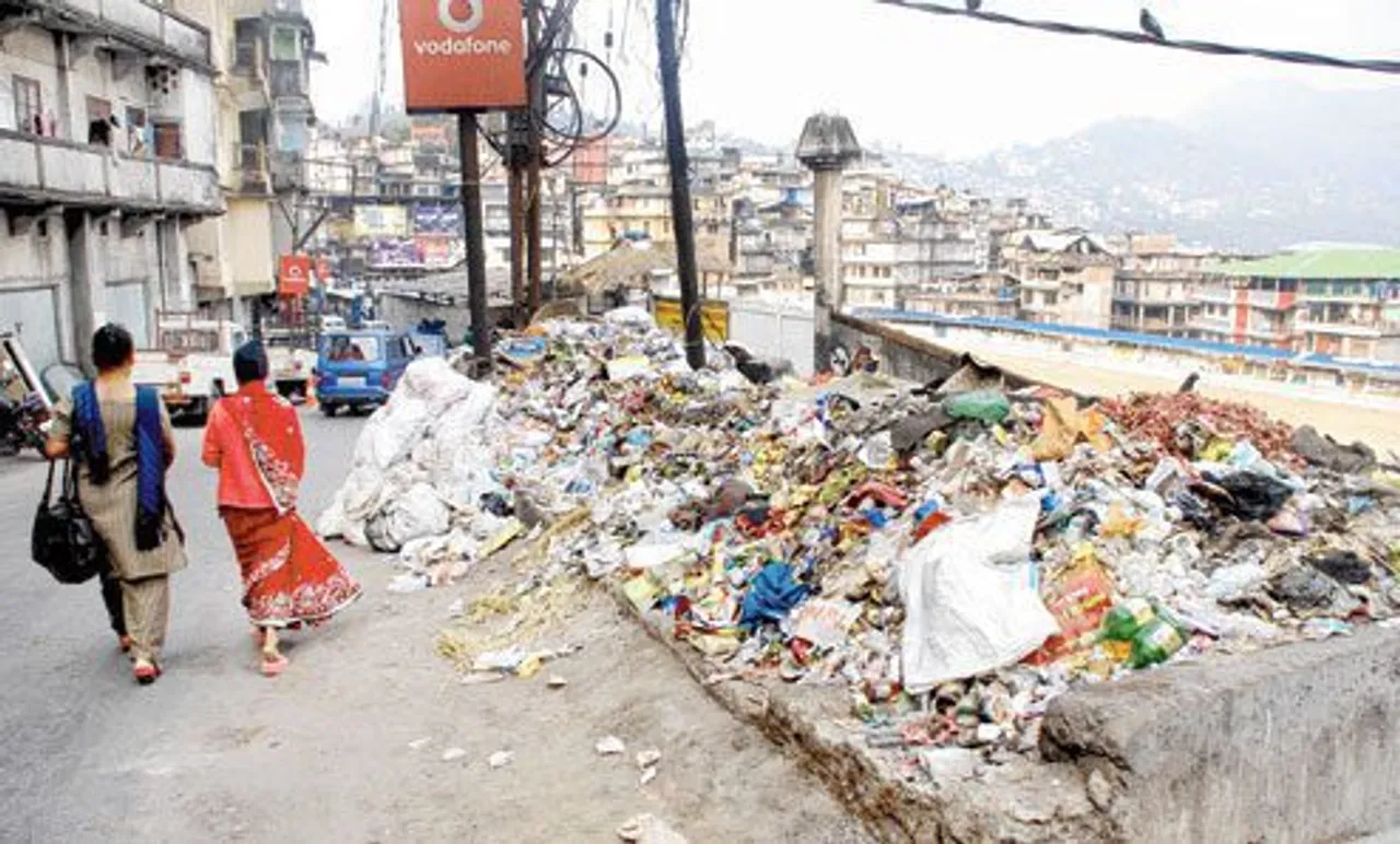 Green Cops: Women in Indore run a cleanliness drive