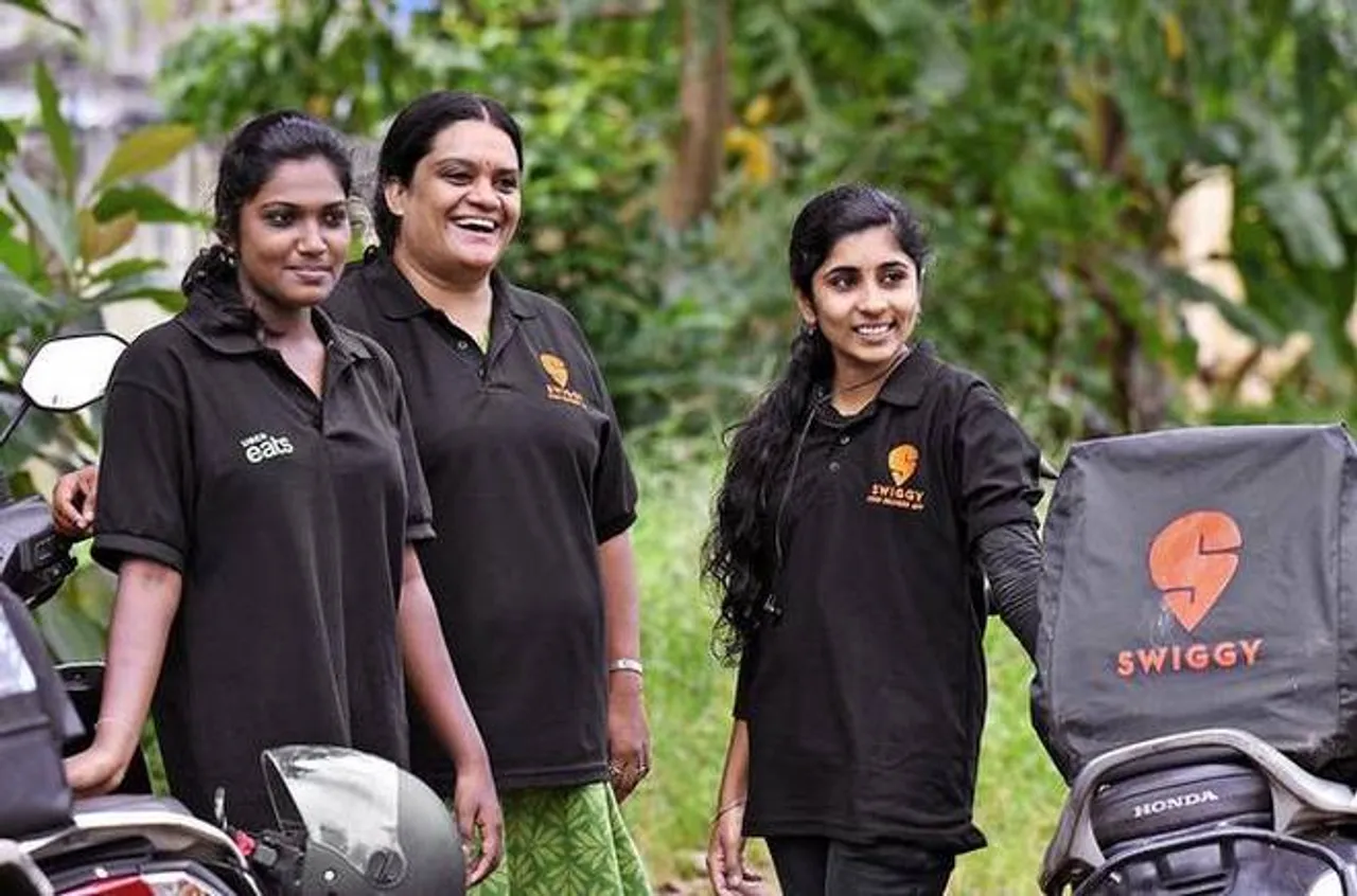 Swiggy Votes For Inclusivity; Soon To Hire 2000 Delivery Girls
