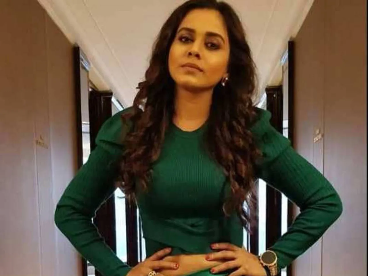 Hemangi Kavi Slams Trolls Who Called Her Out For Not Wearing A Bra