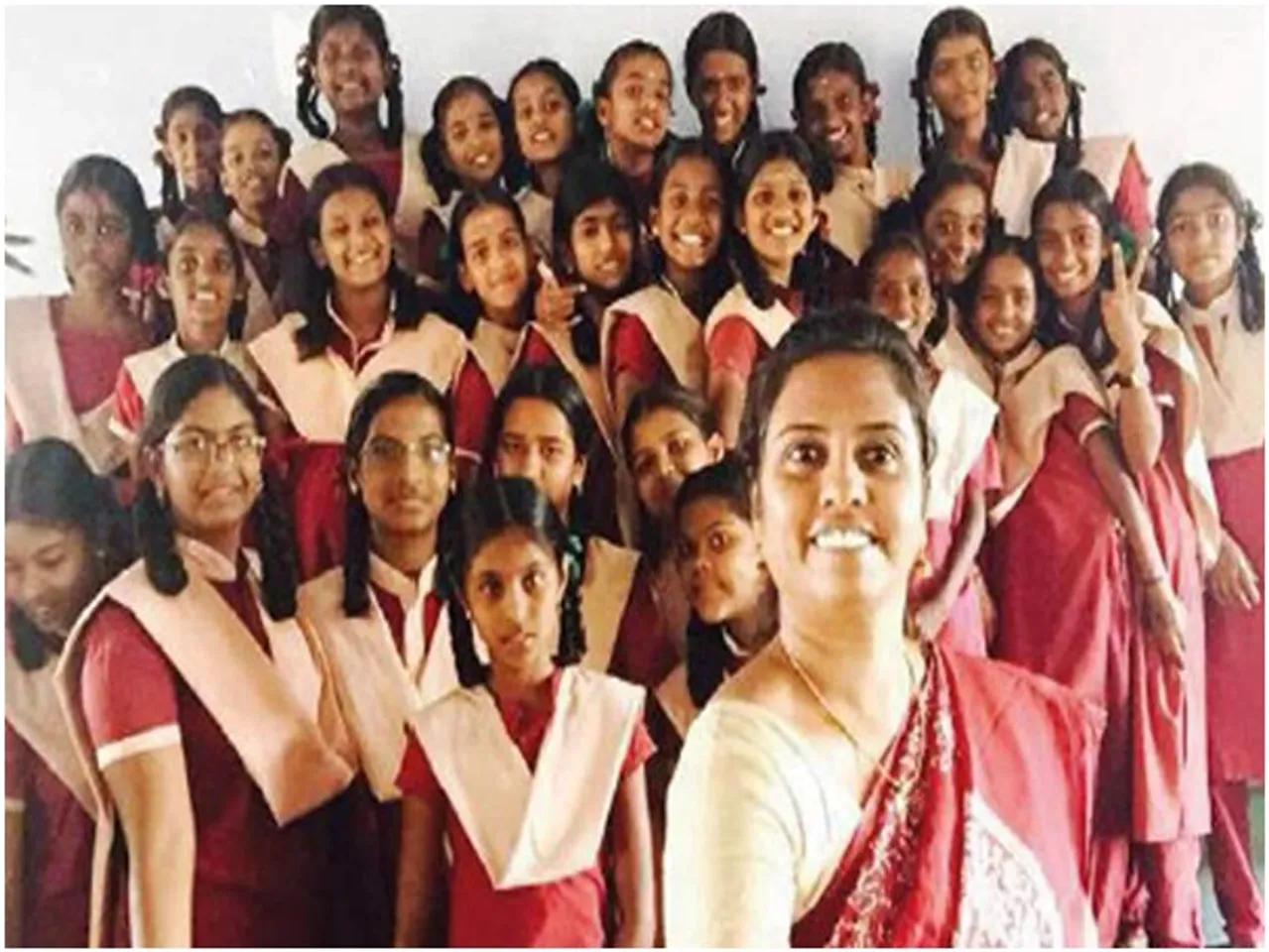 Evangeline Priscilla: This Tamil Nadu Teacher Sings For Her Students