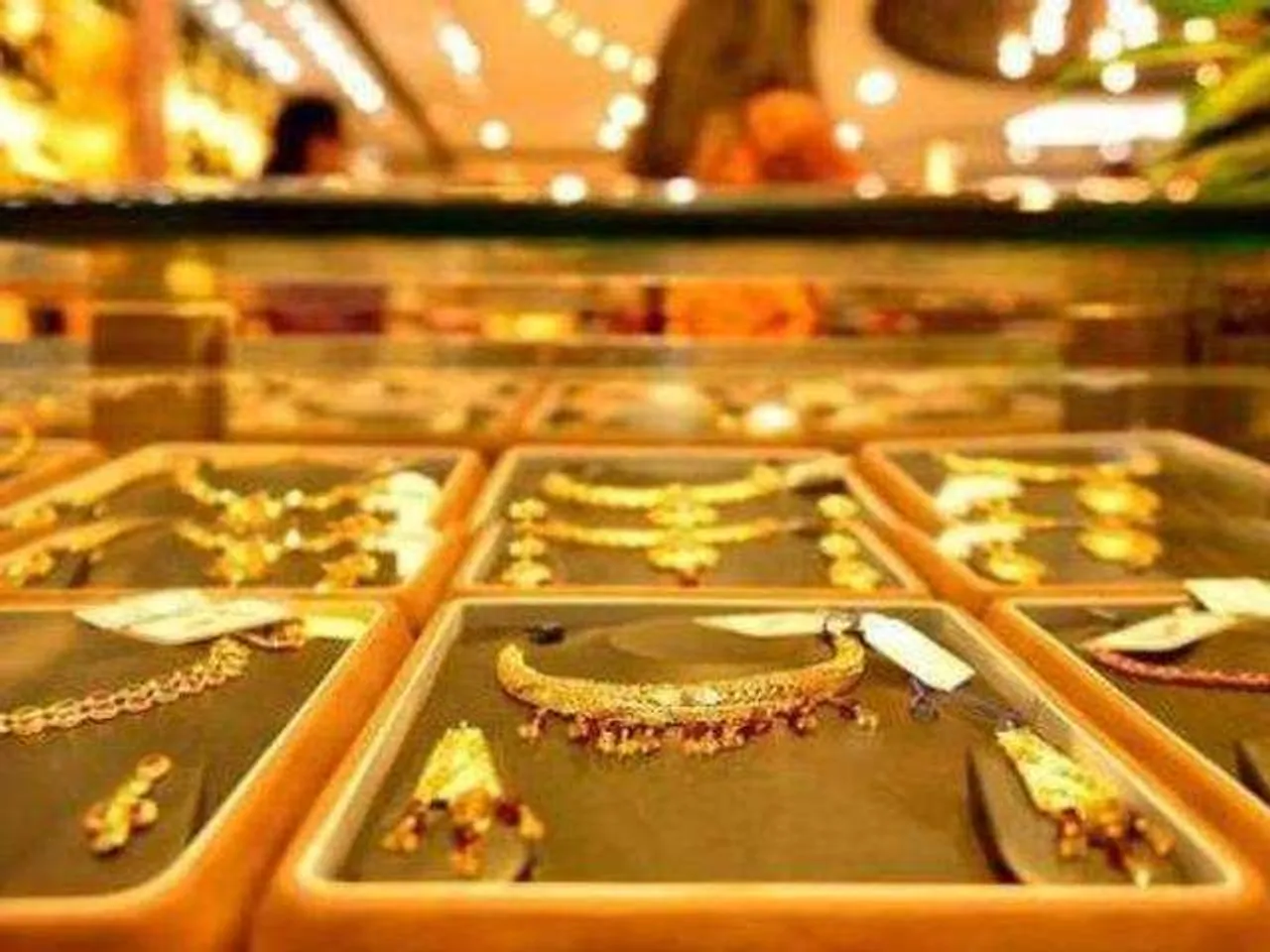 Gold Prices Rise Globally