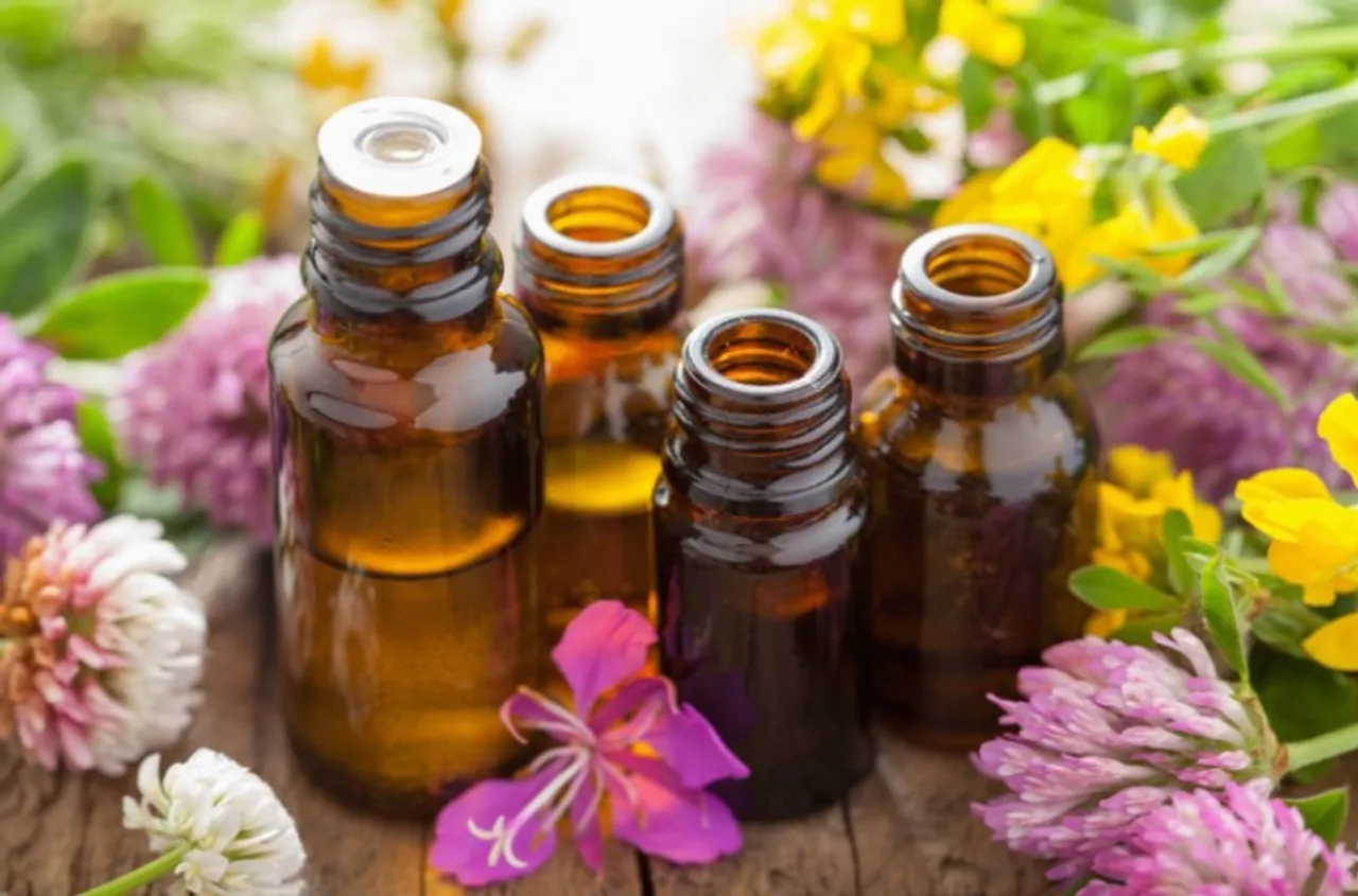 10 Essential Oils to boost Women’s Health