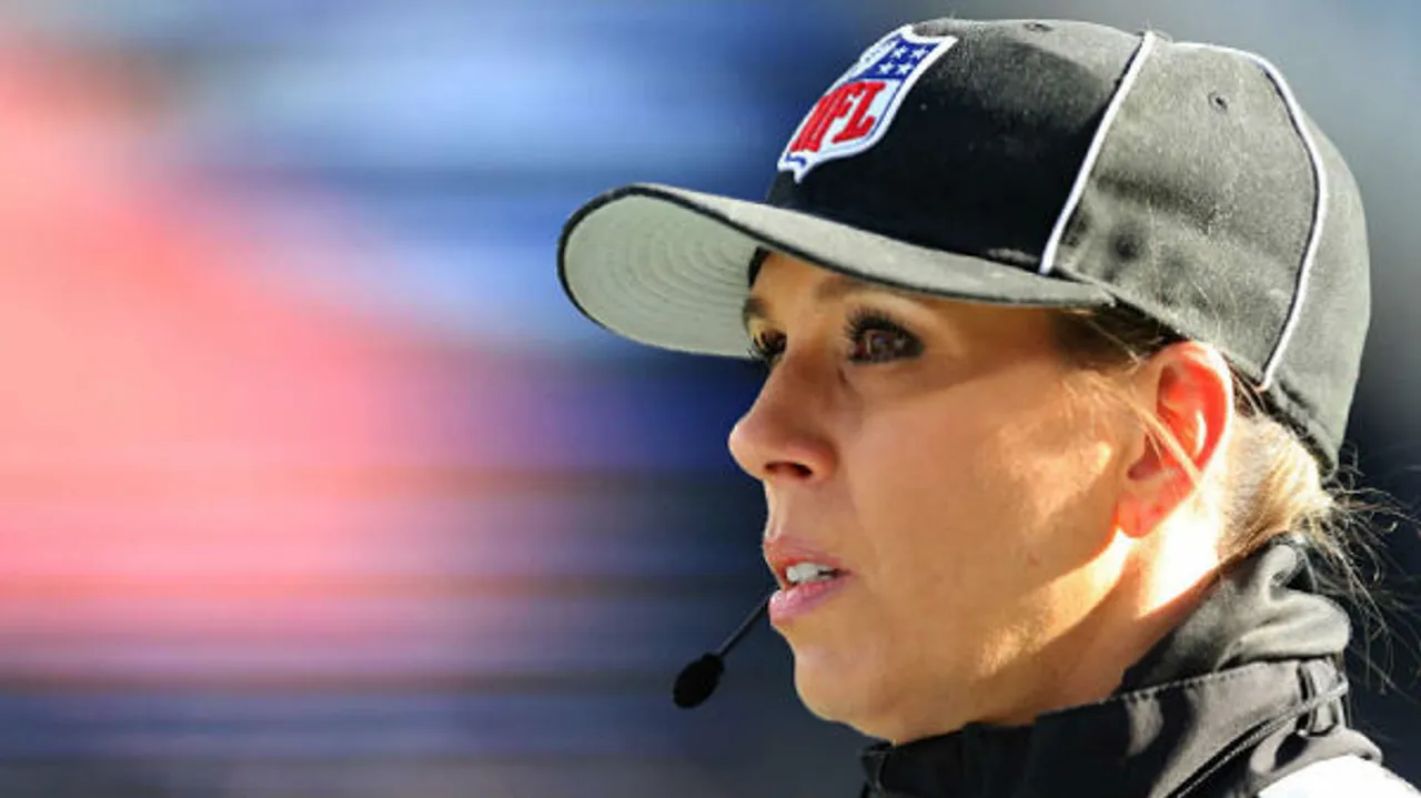 Sarah Thomas NFL Playoff Game