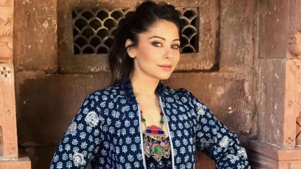I Had To Take Counselling: Kanika Kapoor On Backlash After COVID-19 Diagnosis Last Year