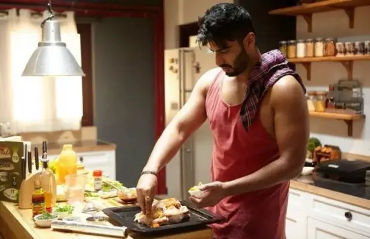 supportive husbands, asking kids to help in kitchen, men cooking for wife, Cleaning Kitchen After Cooking, Men Improve Their Cooking Skills, Sons To Do Housework, Men Performing Domestic Chores, Double Standards In Indian Society, Rethink Gender Roles, Indian men kitchen, Subarna Ghosh Petition, role reversal