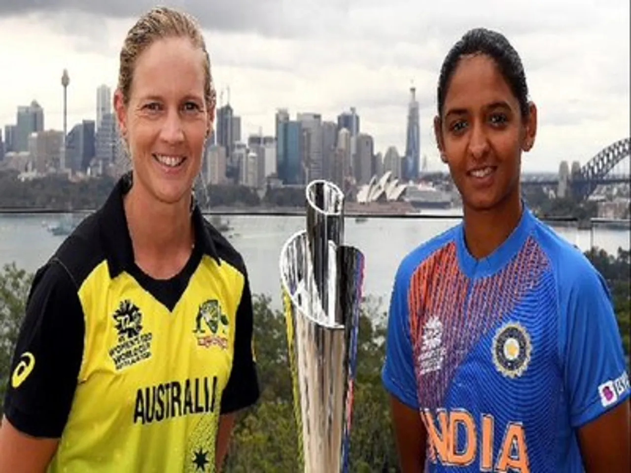 Australia beats India T20