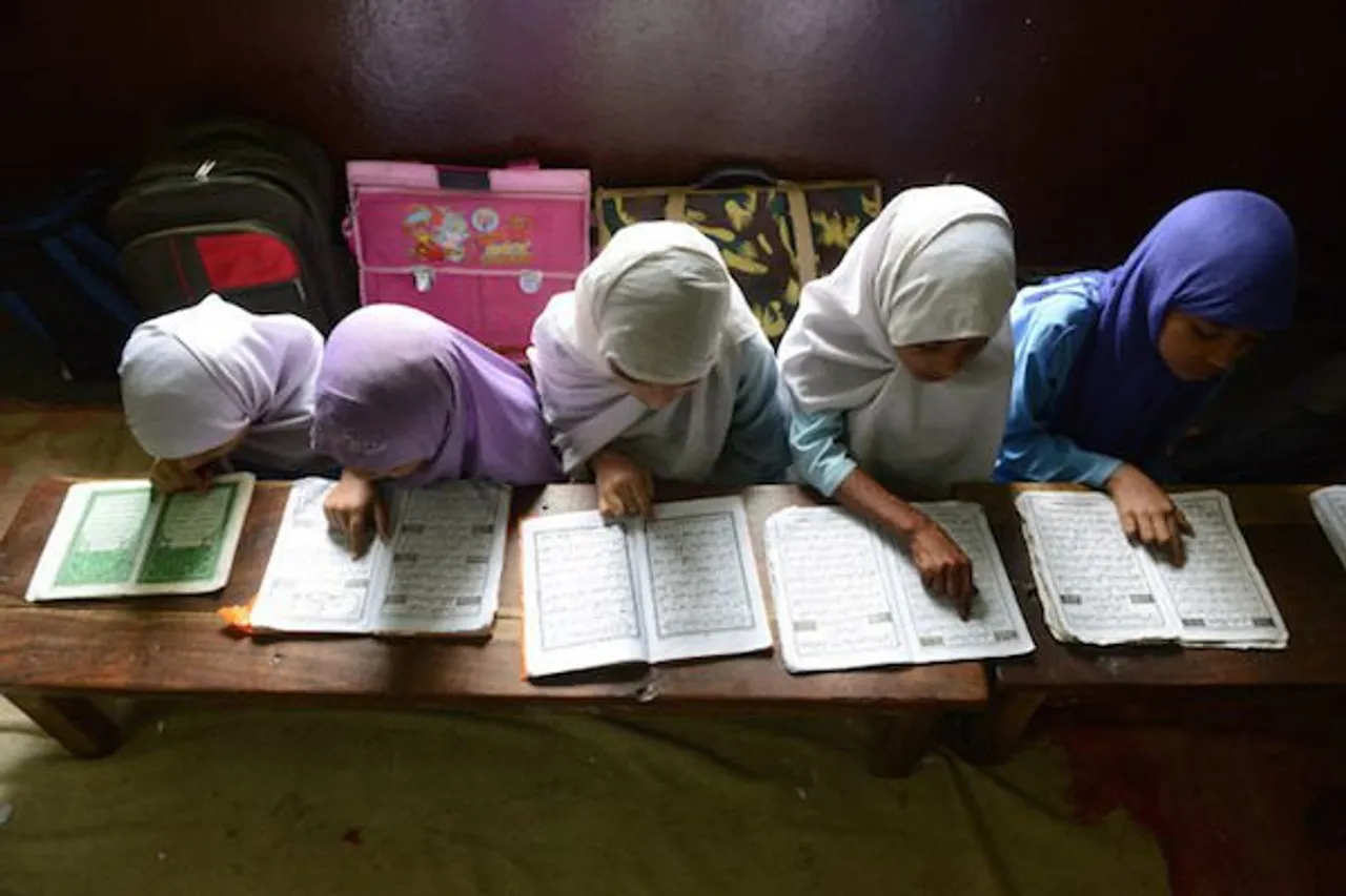 Hyderabad madrassas teaches girls