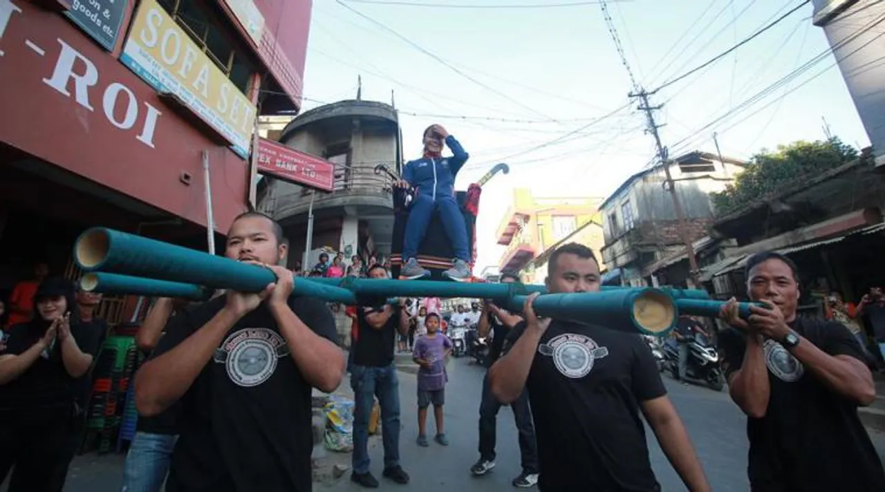 Mizo Hockey Star Lalremsiami Comes Home To A Royal Welcome