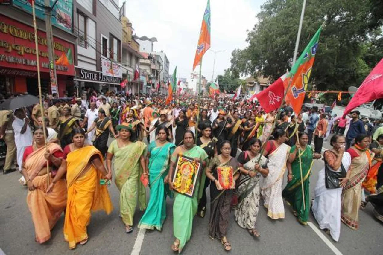 women tried enter Sabarimala