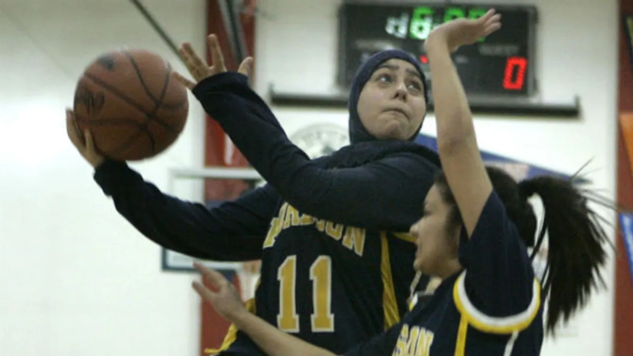 FIBA allows hijabs and turbans on the court