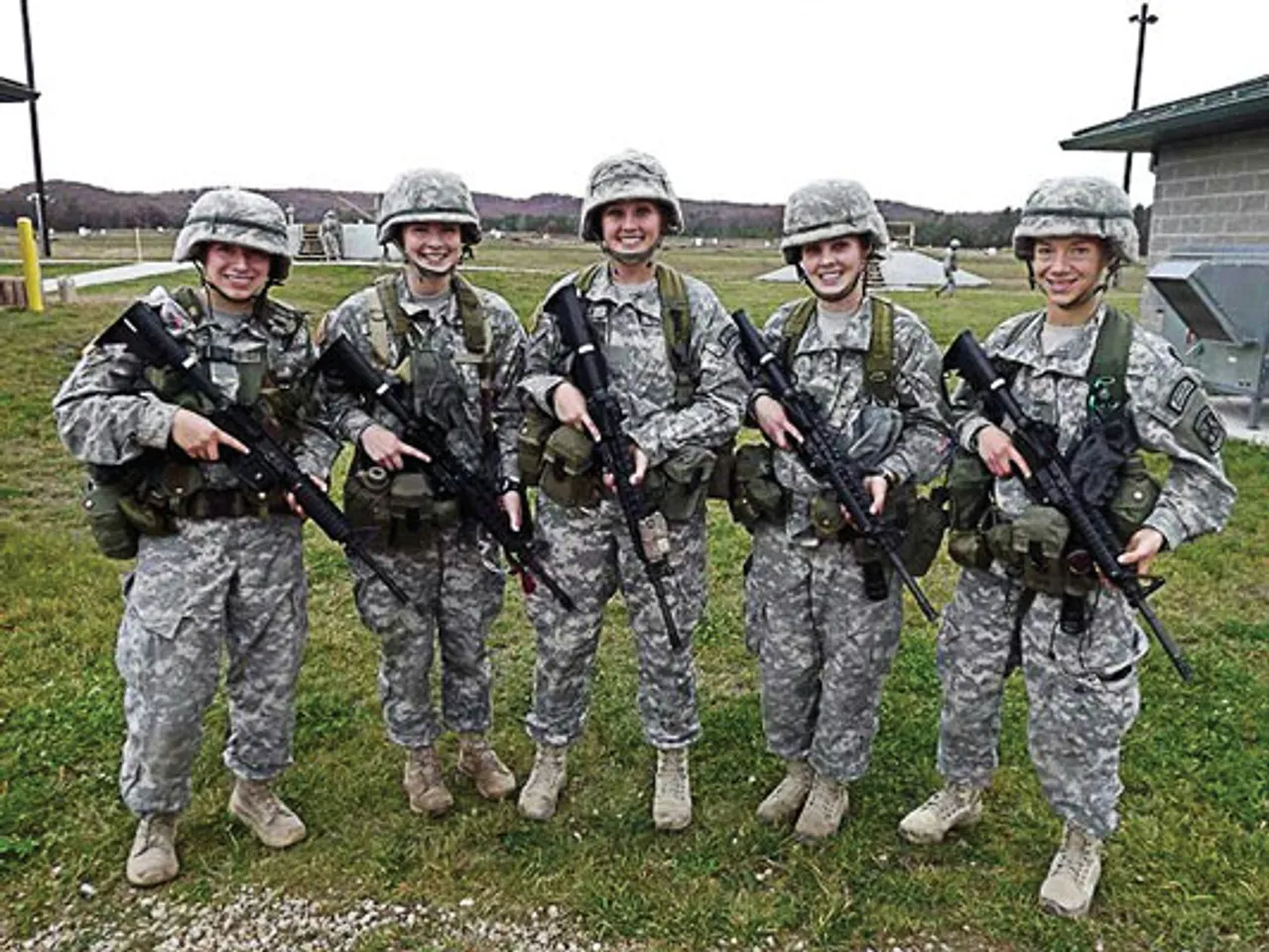 US Navy SEALs recommended to open jobs for women