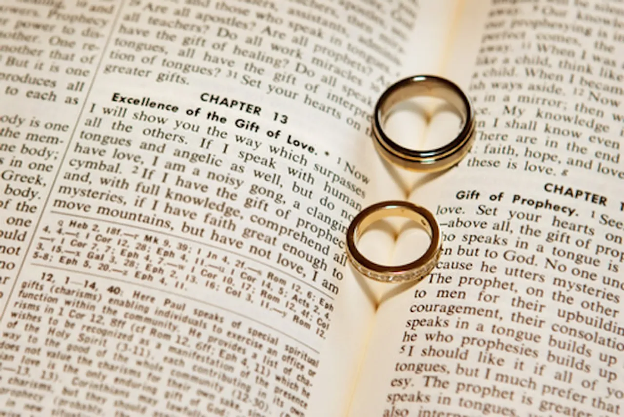 MarryingDelhi HC slams cops interfaith couple