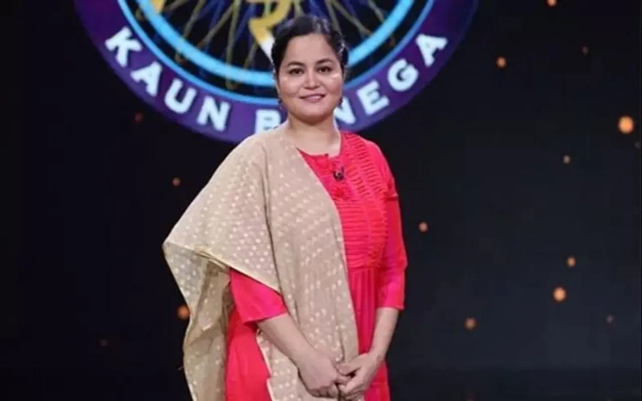 Nazia Nasim, first crorepati