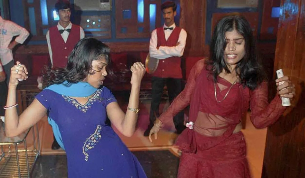 No prohibition on dance bars: SC raps Maharashtra Govt