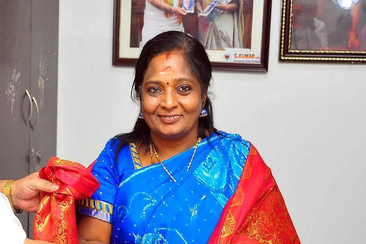 Puducherry LT Governor Tamilisai Takes Public Bus Ride Ahead Of Polls