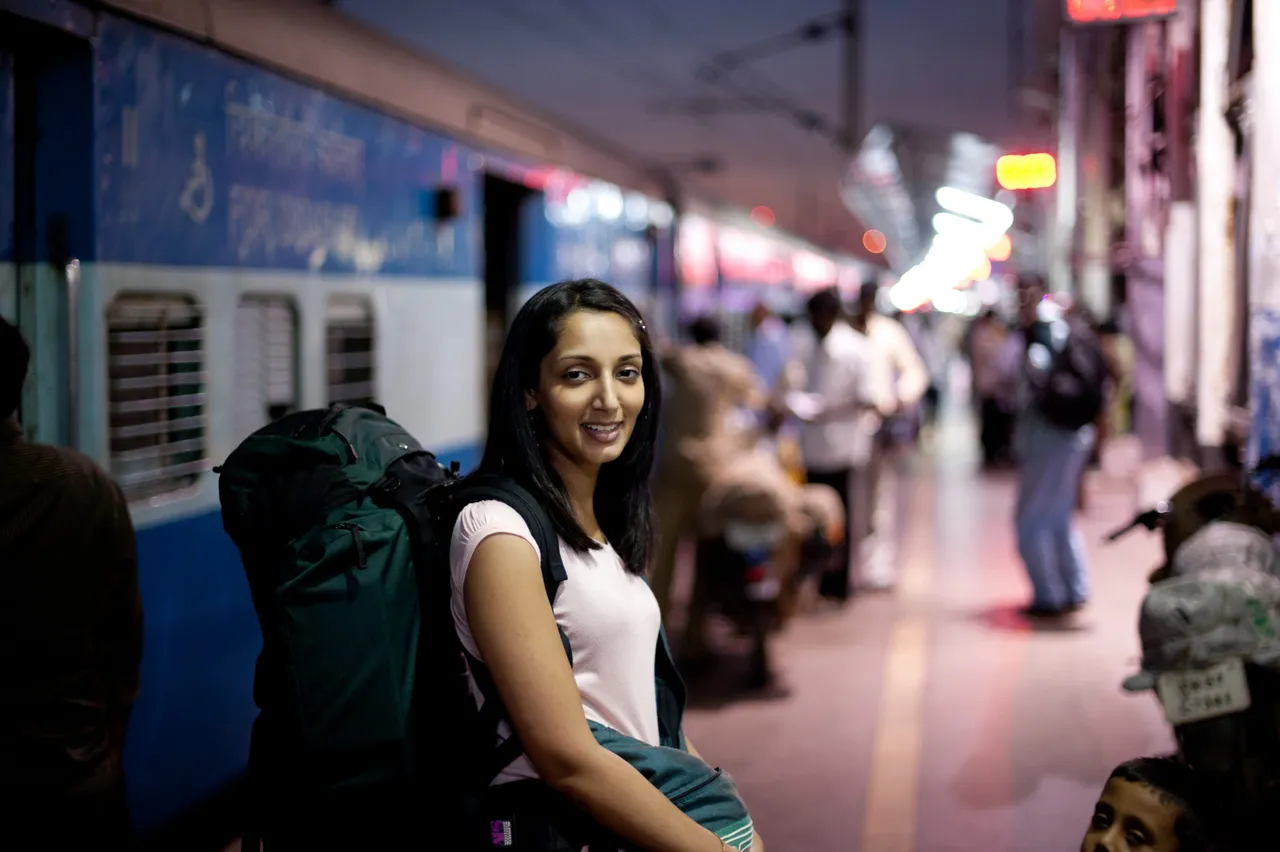 Indian Railways to launch a safety app for women   