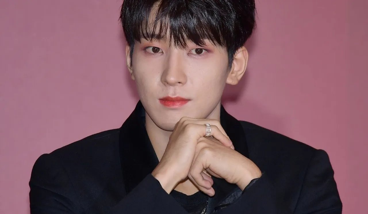 South Korean Band SEVENTEEN Member Wonwoo's Mother Passes Away