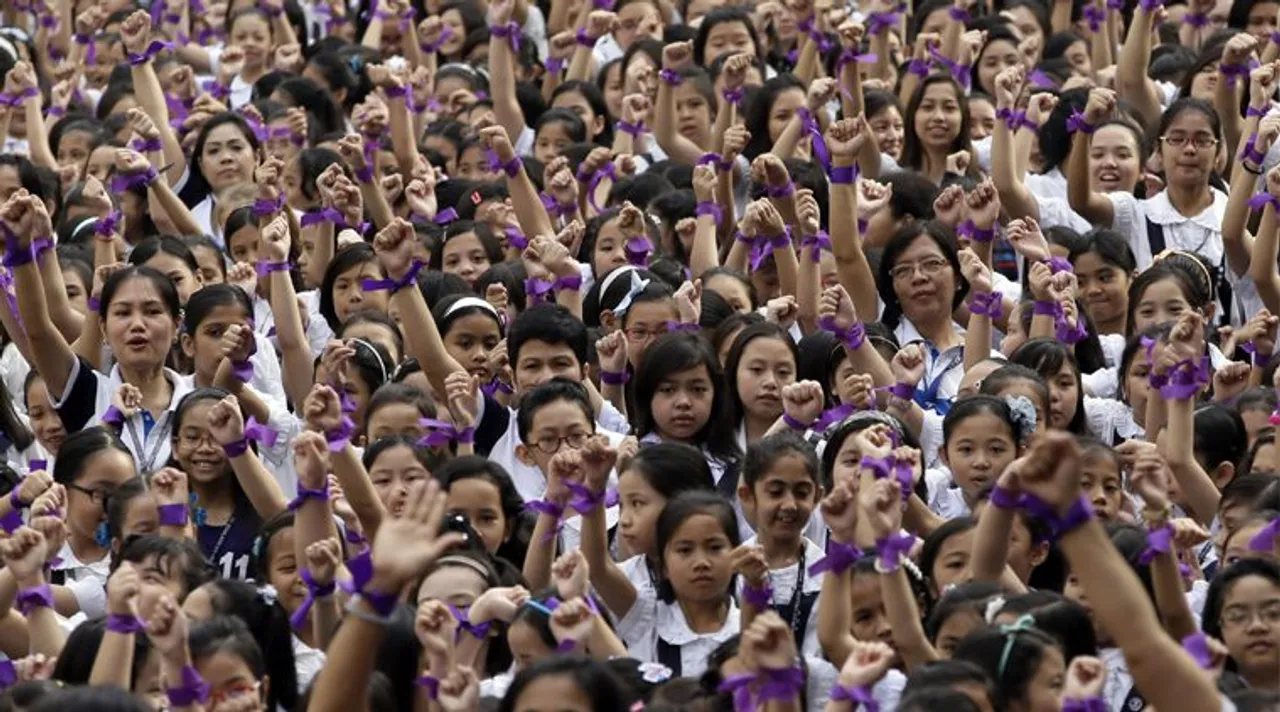 Young Filipino women stand up against violence against women   