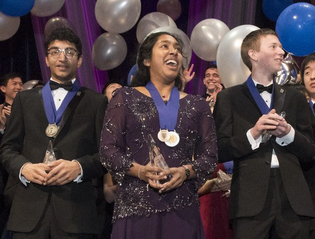 Indian-American teenager -- Indrani Das bags Junior Nobel prize