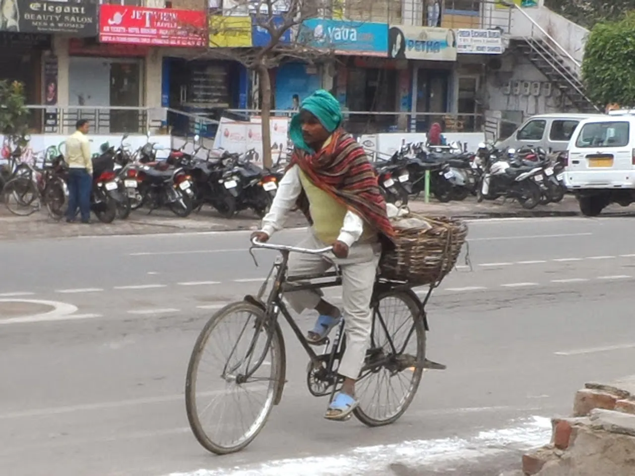 Jharkhand Man Cycles Through 65 Villages To Find Missing Wife