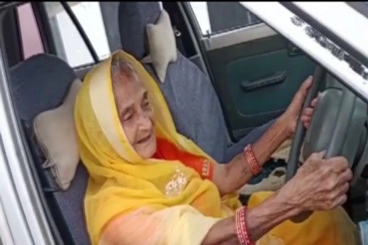 This MP Woman Is Learning To Drive At The Age Of 90