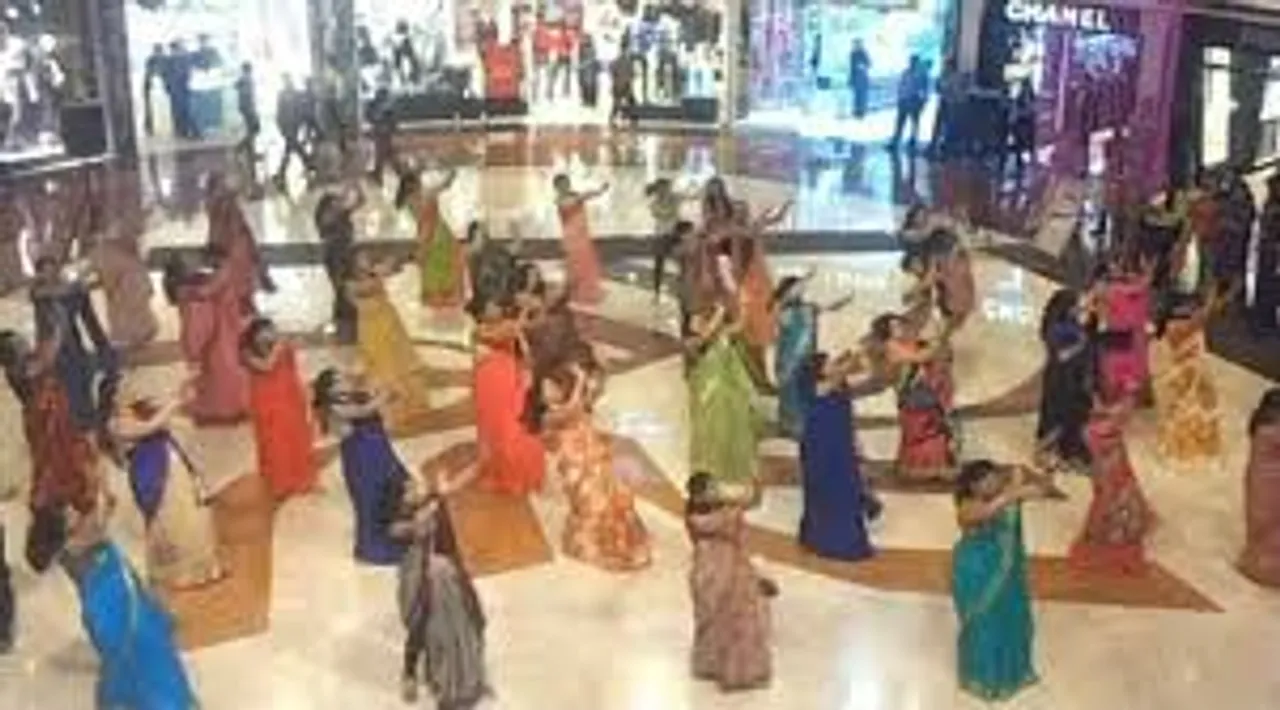 50 Women Sparkle India's First Saree Flash Mob