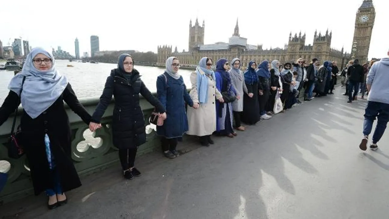 Women's March Organisers Show Solidarity With Westminster Attack Victims 