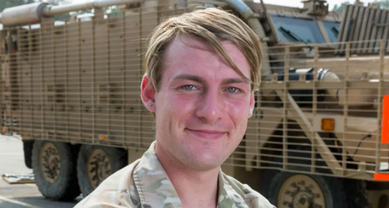 Transgender soldier becomes first woman on Army front line