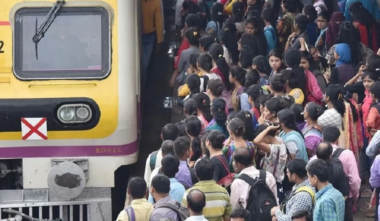 Overcrowded Trains Serve As Metaphor For India In Western Eyes