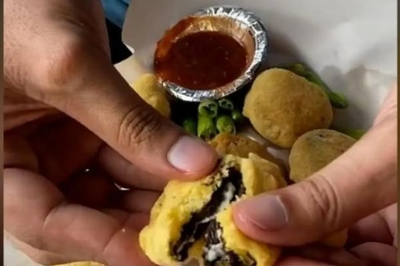 Oreo Pakoda