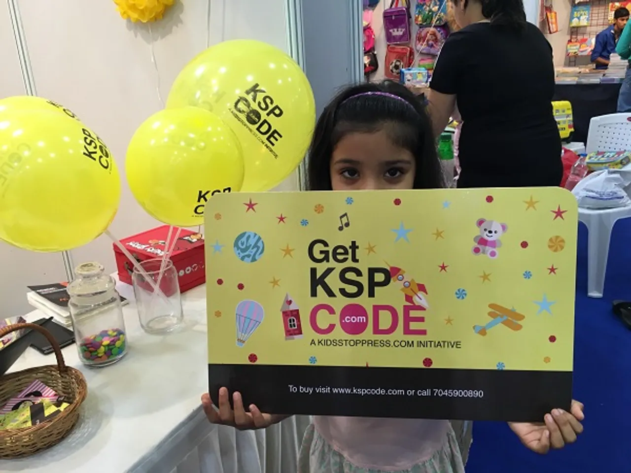 Mansi Zaveri led parenting site offers kids discount card