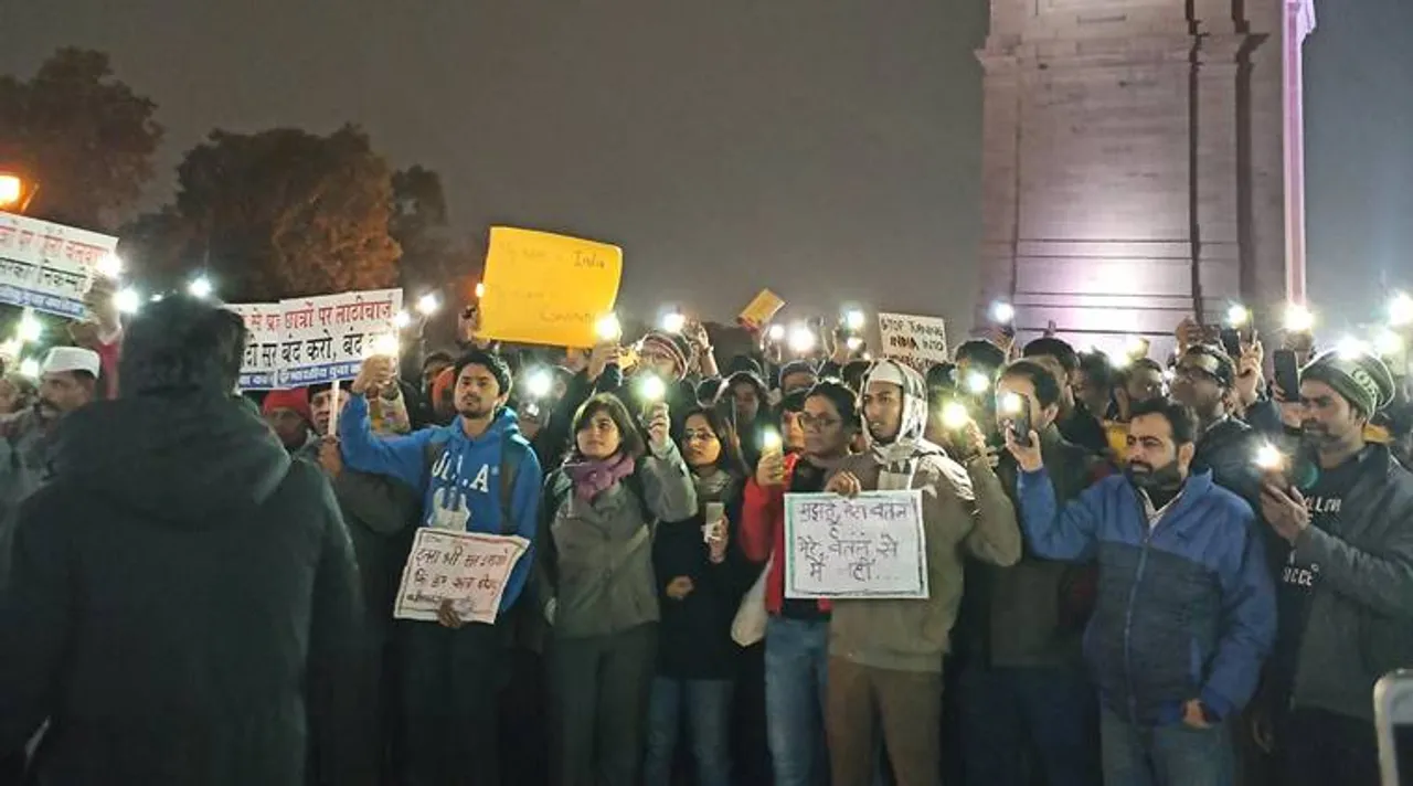 Protests at India Gate