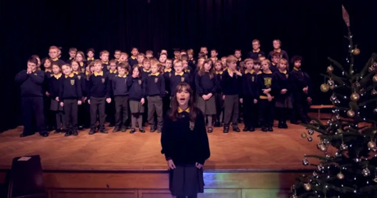 10 Year Old Girl With Autism Leads Choir, Wins Hearts Globally