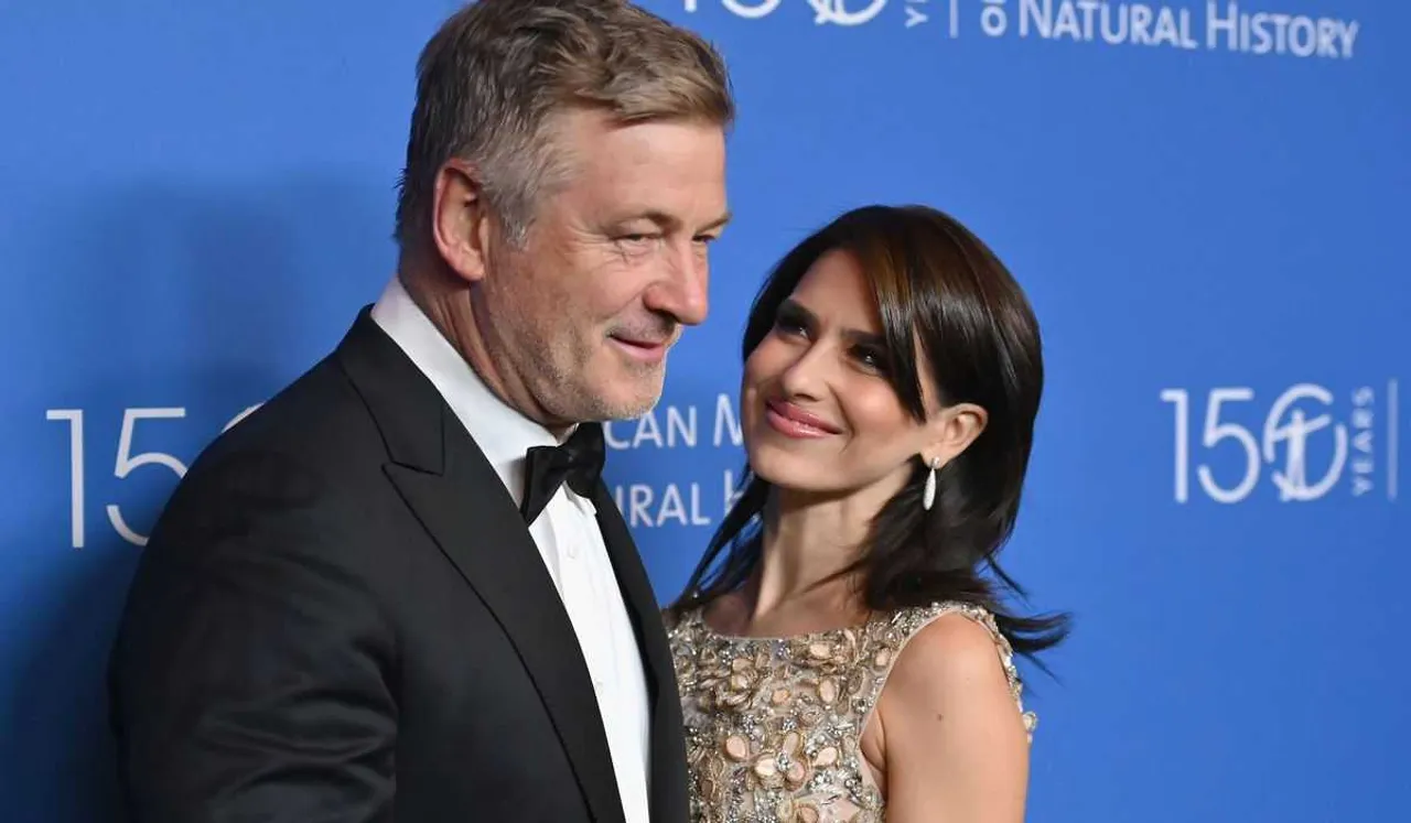 hilaria baldwin baby, Alec Baldwin quits twitter